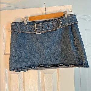 Abercrombie Mid Rise Belted Denim Mini Skort